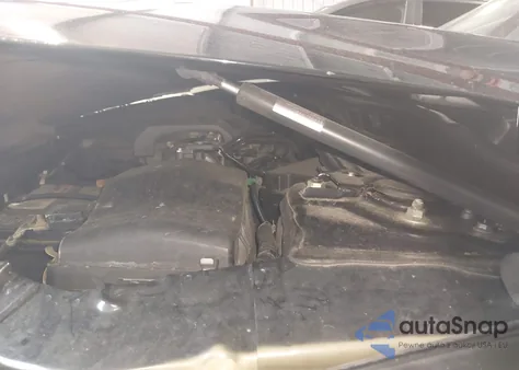 2015 Honda Accord Touring z USA, uszkodzony, nr VIN 1HGCR3F96FA008943